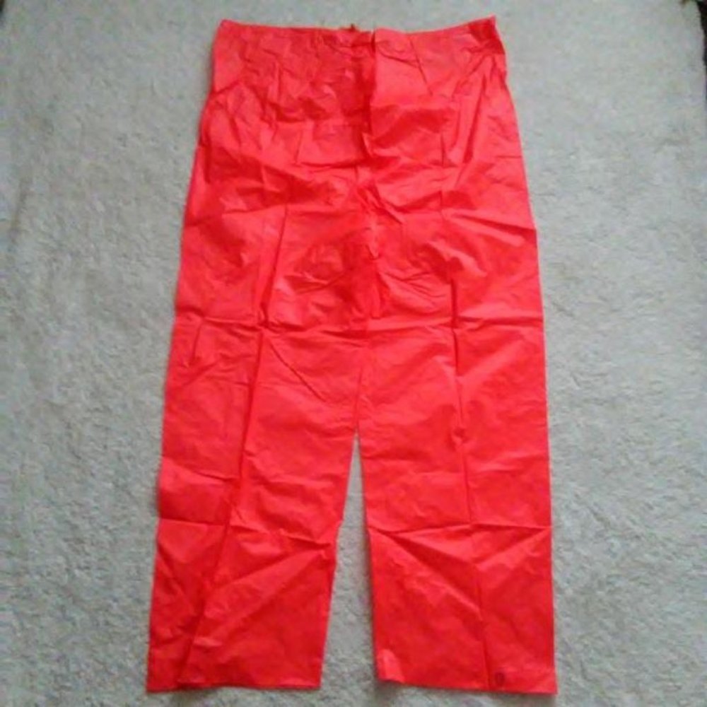 3 Piece Rainsuit - Picture 4 of 8